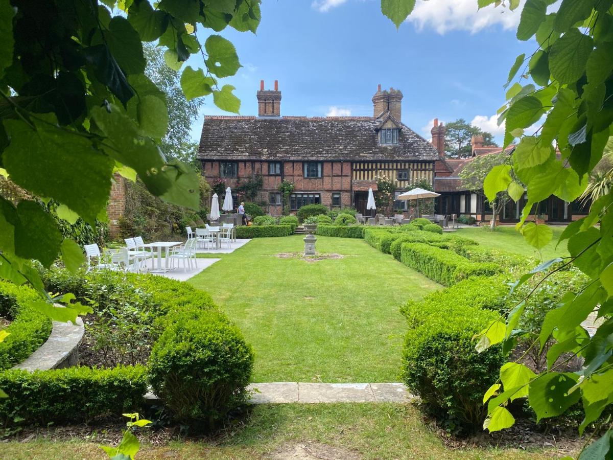 Langshott Manor - Luxury Hotel Gatwick Horley Luaran gambar