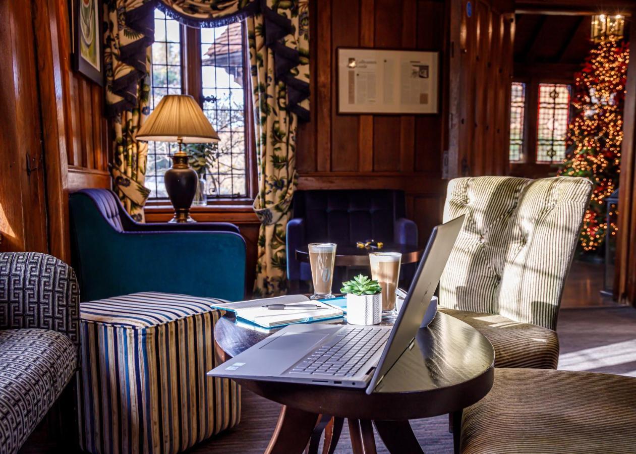 Langshott Manor - Luxury Hotel Gatwick Horley Luaran gambar