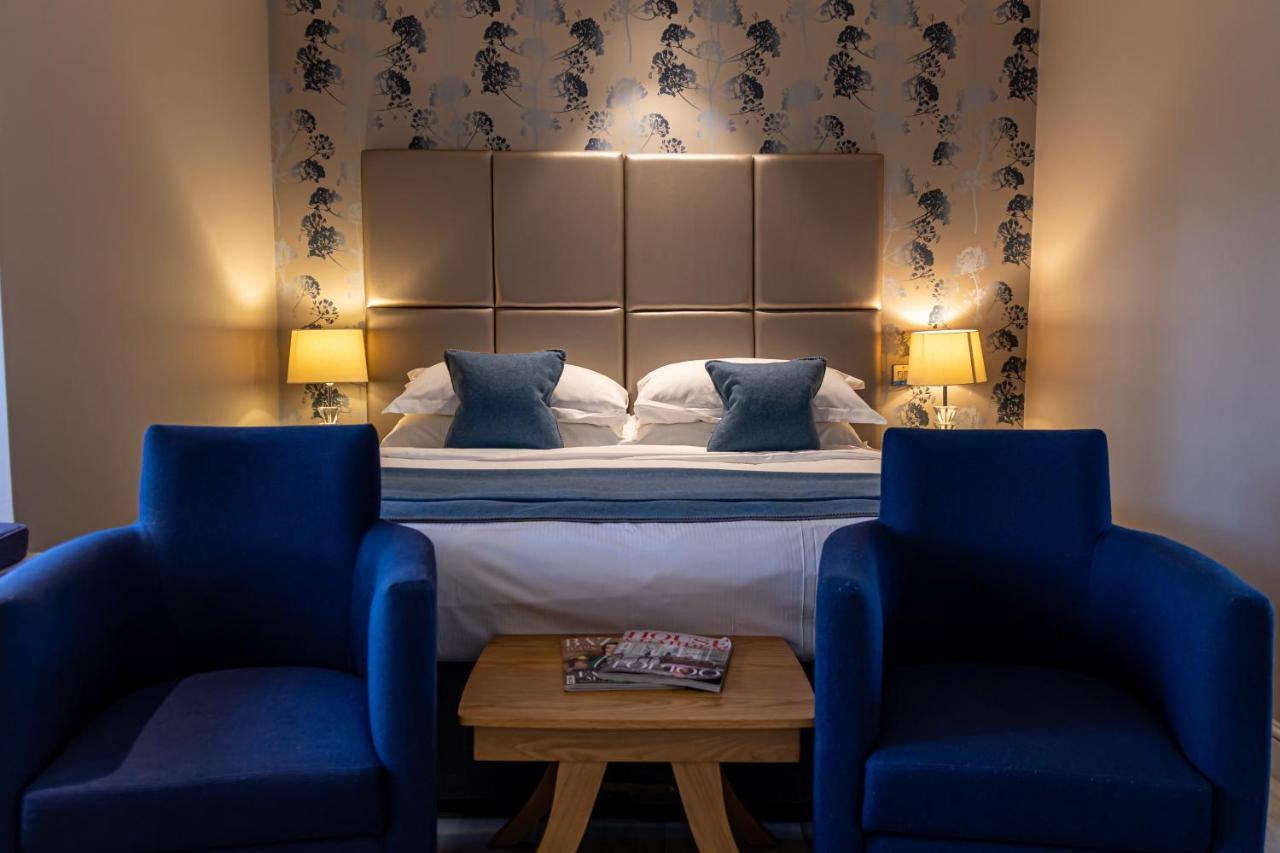 Langshott Manor - Luxury Hotel Gatwick Horley Luaran gambar